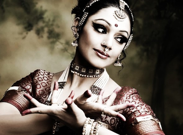 (artigo - O Aspecto Feminino de Deus) Sagrado Feminino, Uma Introdução às Deusas Védicas e Seus Segredos14 (2)