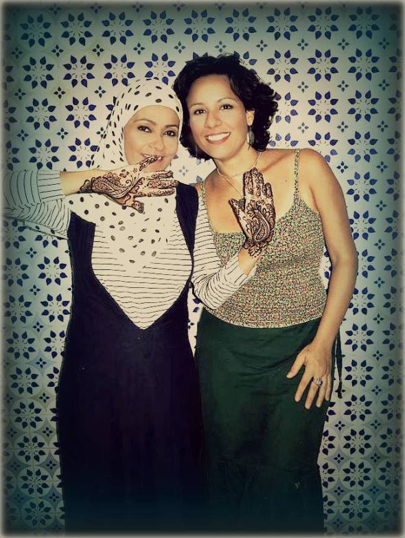 2 (entrevista - artes) Mehandi (1509) (bg)