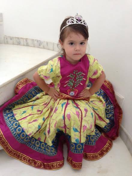 -03 I (entrevista - Educação) Entrevista Lotus Feet (bg) (ta)  (1) (sankirtana)8