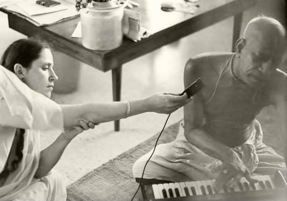 -11 (entrevista - mantra) Como um Rio que Corre para o Mar (bg) (16)