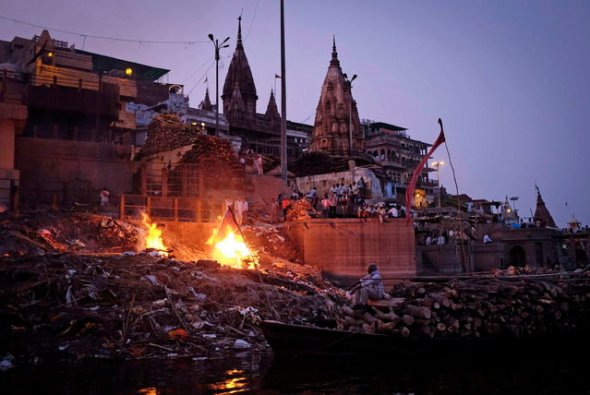 dia 30 (artigo - karma e reencarnação) Morte e Renascimento no Hinduísmo12